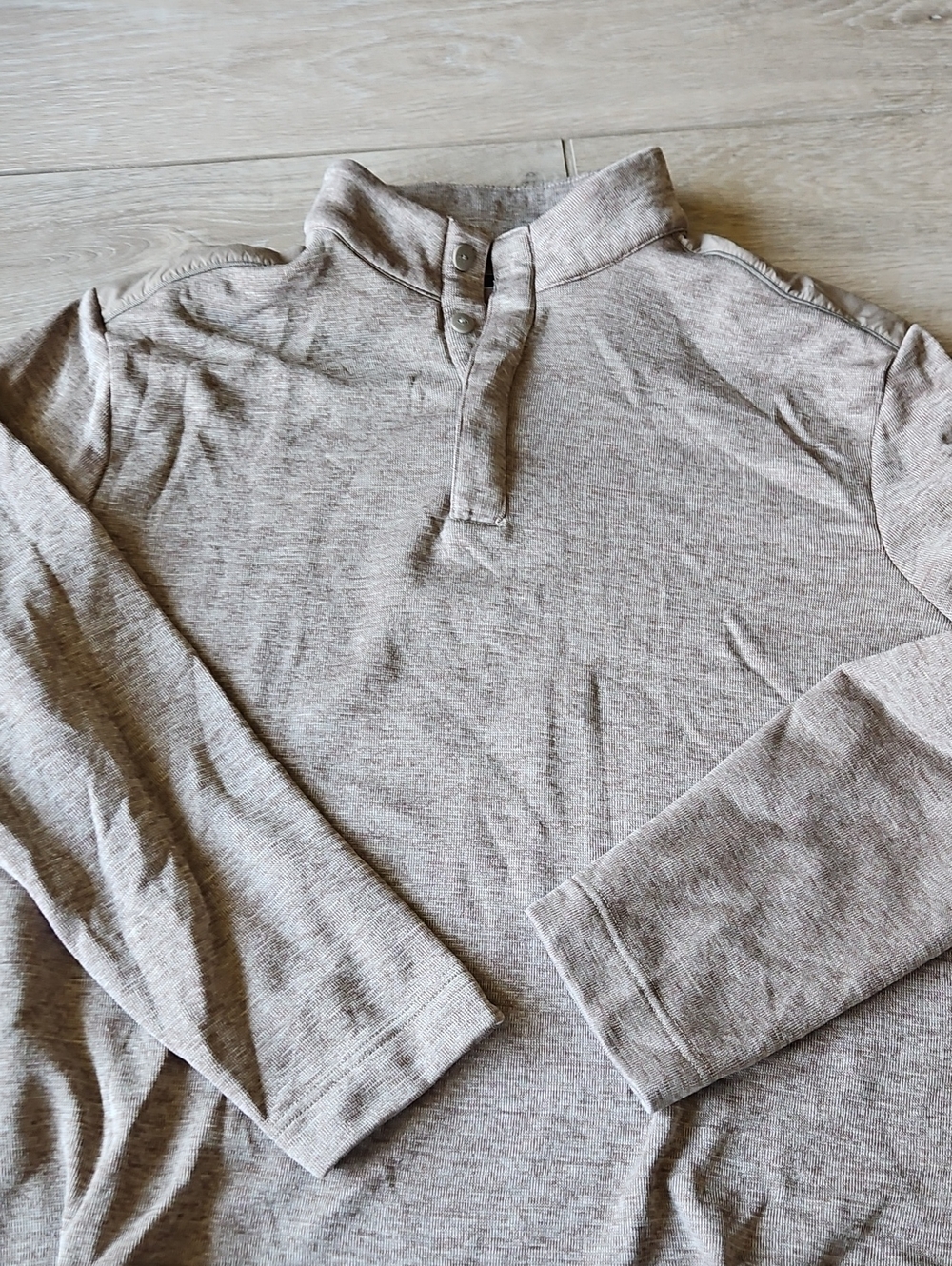 Greg Norman Collection Men's Zip-Up Henley in Light Taupe